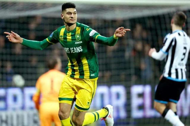 世界杯-意大利克菲律宾晋级 菲律宾3连败出局